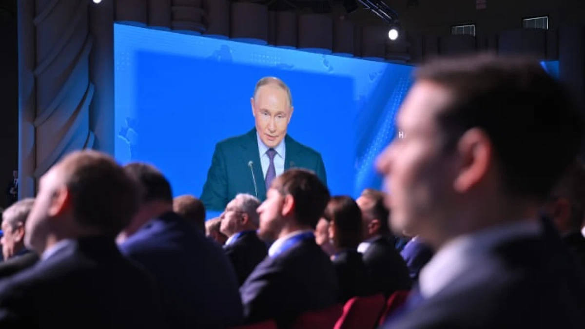 СМИ: Путин предложил бизнесу профинансировать войну против Украины