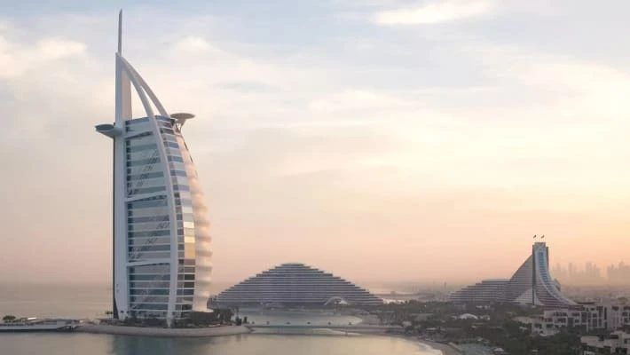 Отель Burj Al Arab в Дубае закроется на 18 месяцев Отель Burj Al Arab в Дубае закроется на 18 месяцев