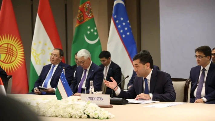 Саидов: Узбекистан и Казахстан нацелены на «совместное устойчивое будущее» Саидов: Узбекистан и Казахстан нацелены на «совместное устойчивое будущее»