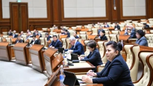 Сенат одобрил закон о праве на забастовку Сенат одобрил закон о праве на забастовку