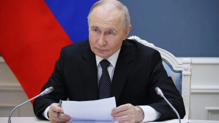 Путин заявил, что Россия не намерена участвовать в гонке вооружений Путин заявил, что Россия не намерена участвовать в гонке вооружений