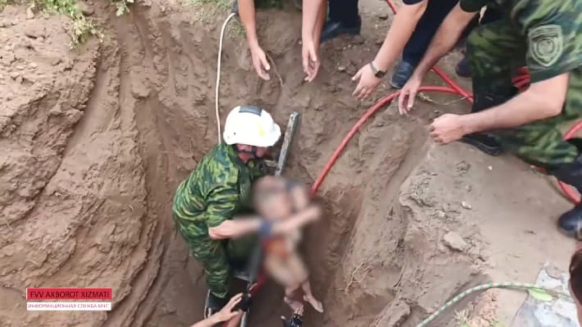 В Ташобласти спасатели вызволили пятилетнего ребенка из глубокой ямы