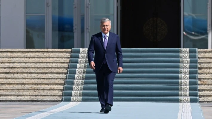 Президент Узбекистана отправился в Хорезмскую область Президент Узбекистана отправился в Хорезмскую область